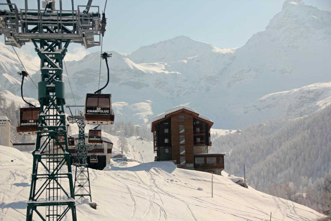 Maison Fosson Aparthotel Champoluc Exterior foto